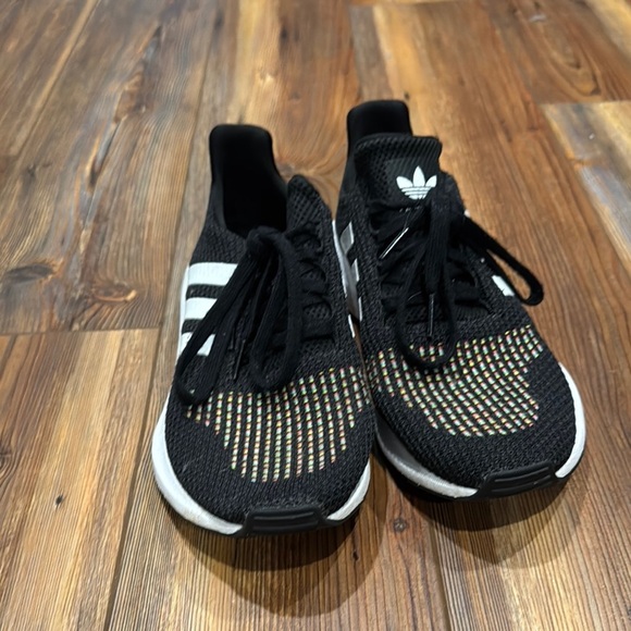 Adidas Black and White Sneakers with Mesh Upper - Picture 2 of 6